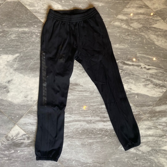 Yeezy x Adidas Calabasas Trackpants - Picture 2 of 7